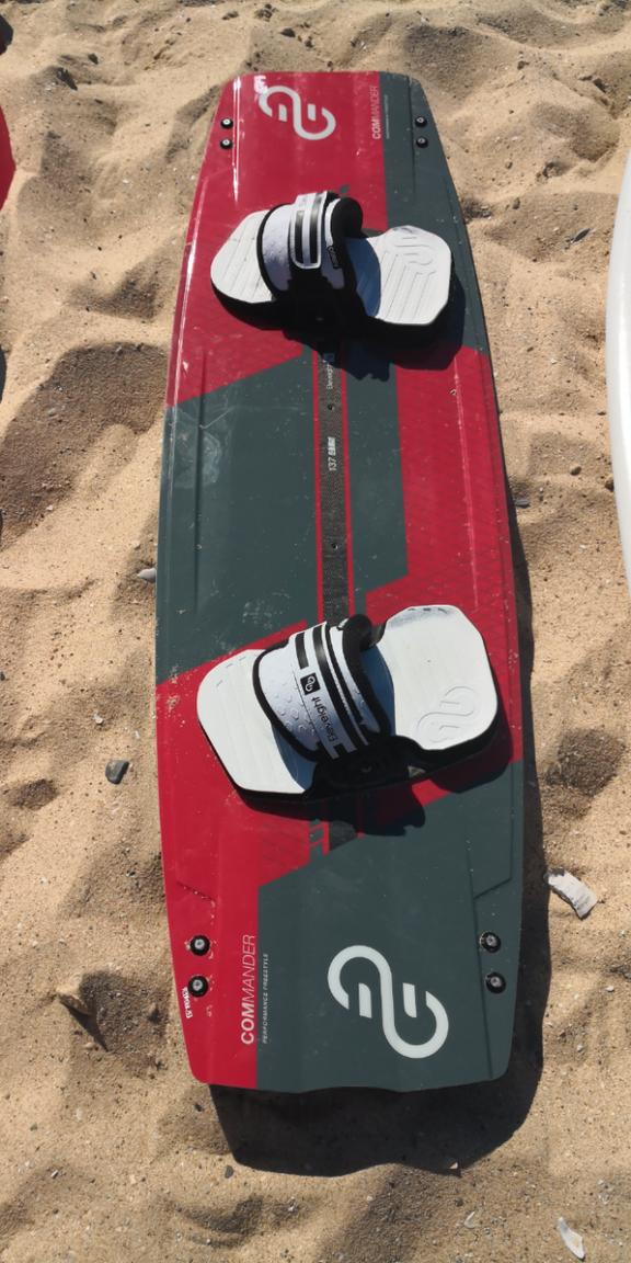 eleveight kites 2020 - kite kitesurf aile planche (COMMANDER)_